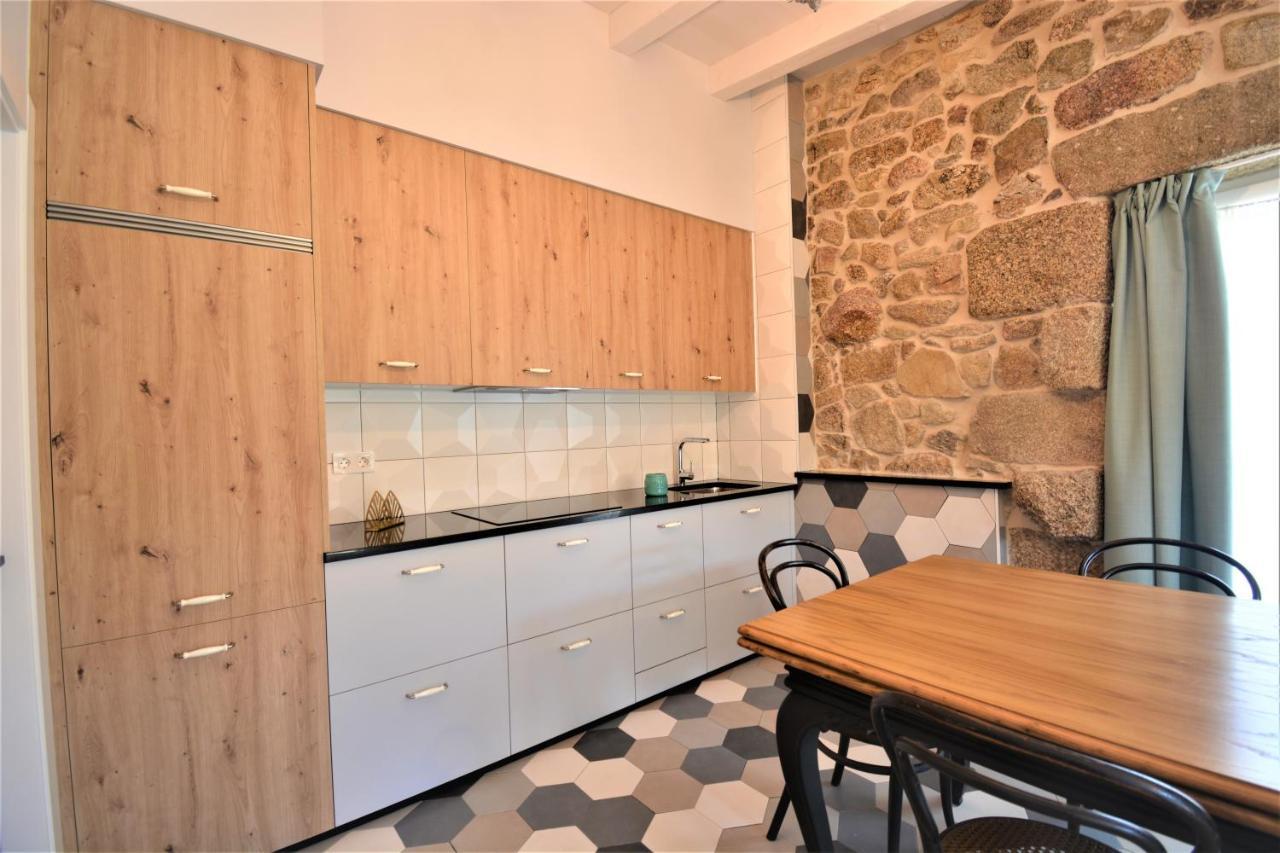 Galihost - Apartamentos Mamuela Ribadumia Bagian luar foto