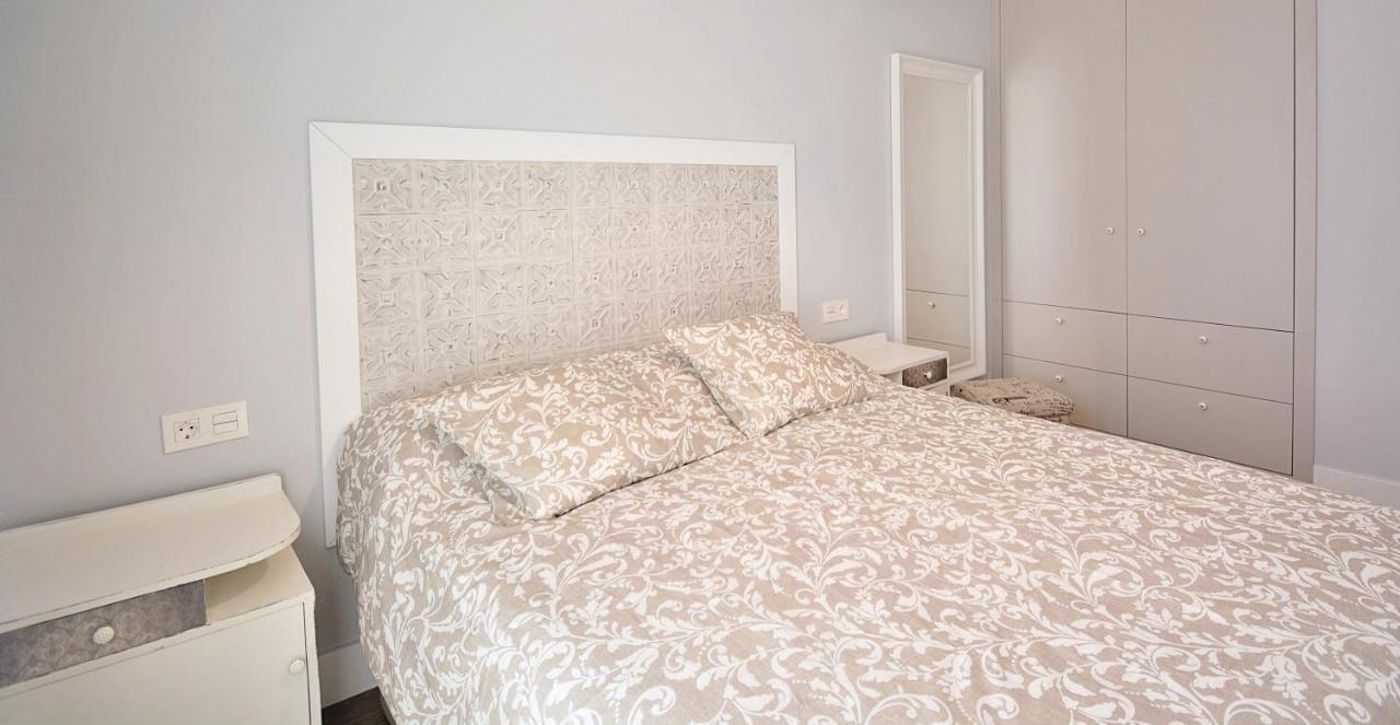 Galihost - Apartamentos Mamuela Ribadumia Bagian luar foto