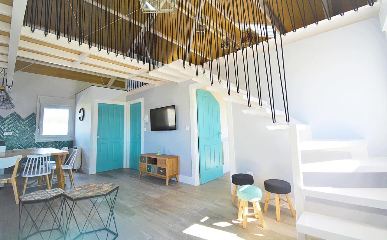 Galihost - Apartamentos Mamuela Ribadumia Bagian luar foto