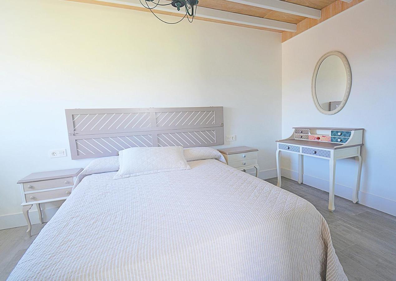 Galihost - Apartamentos Mamuela Ribadumia Bagian luar foto