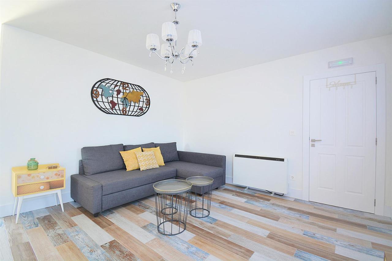 Galihost - Apartamentos Mamuela Ribadumia Bagian luar foto