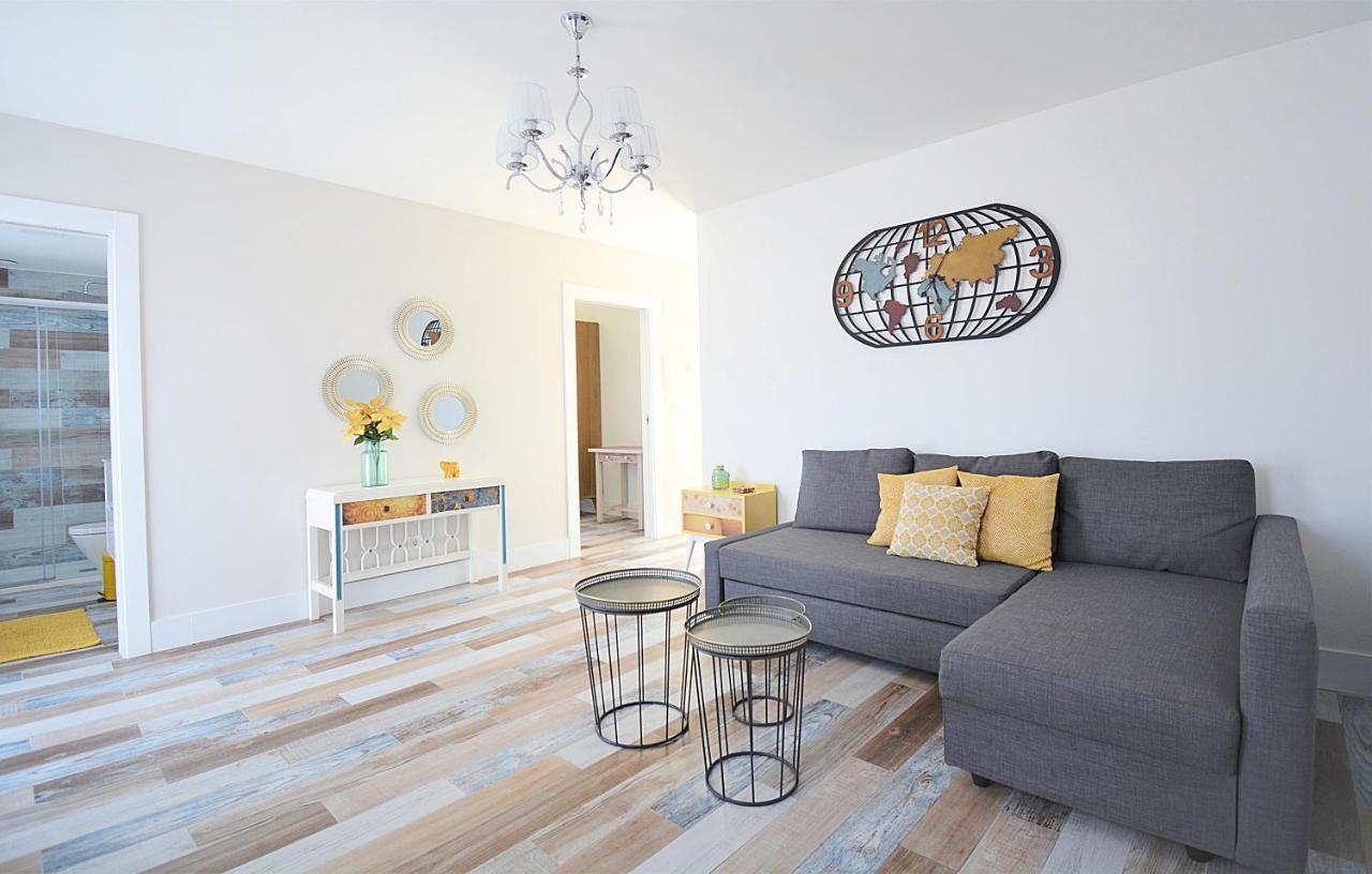 Galihost - Apartamentos Mamuela Ribadumia Bagian luar foto